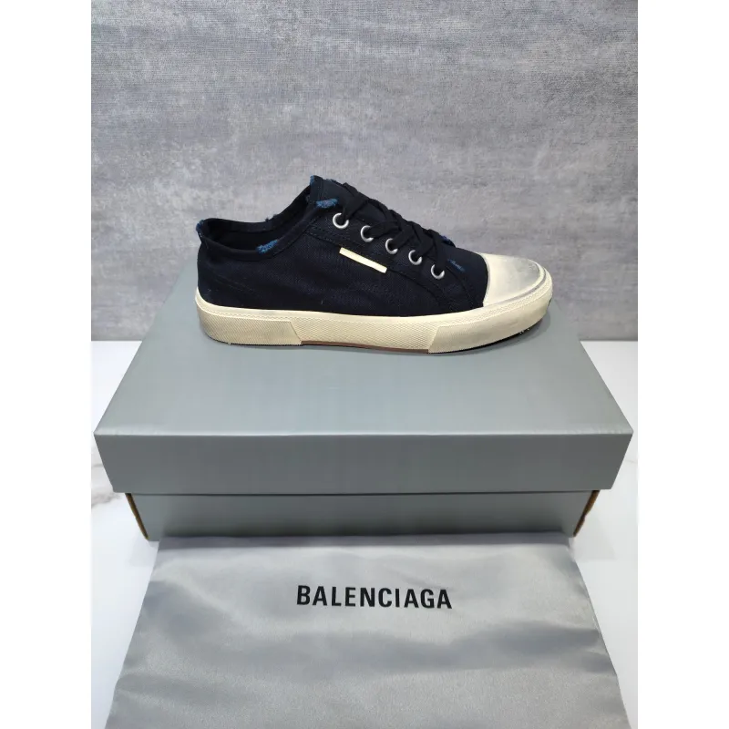 Balenciaga shoes for Womens Balenciaga Sneakers #A25937