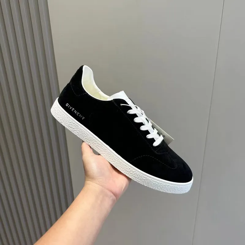 Givenchy Shoes for Mens Givenchy Sneakers #A34392