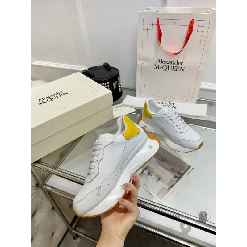 Alexander McQueen Shoes for Unisex McQueen Sneakers #A55838