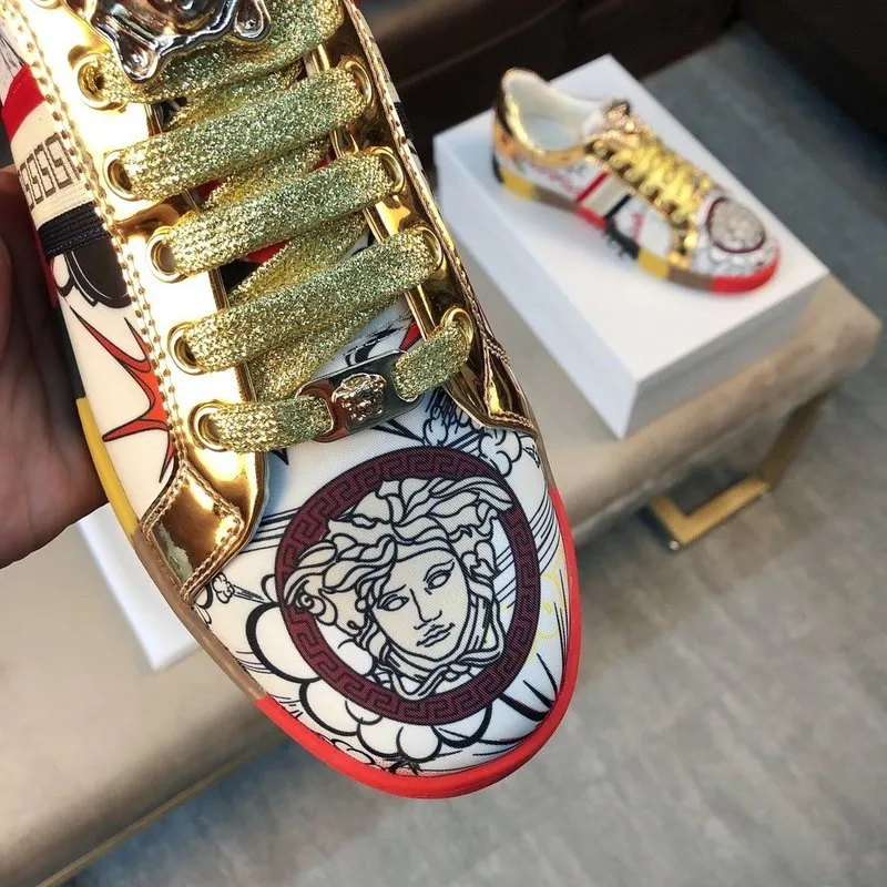 Discount Versace shoes for Mens Versace Sneakers #9875576