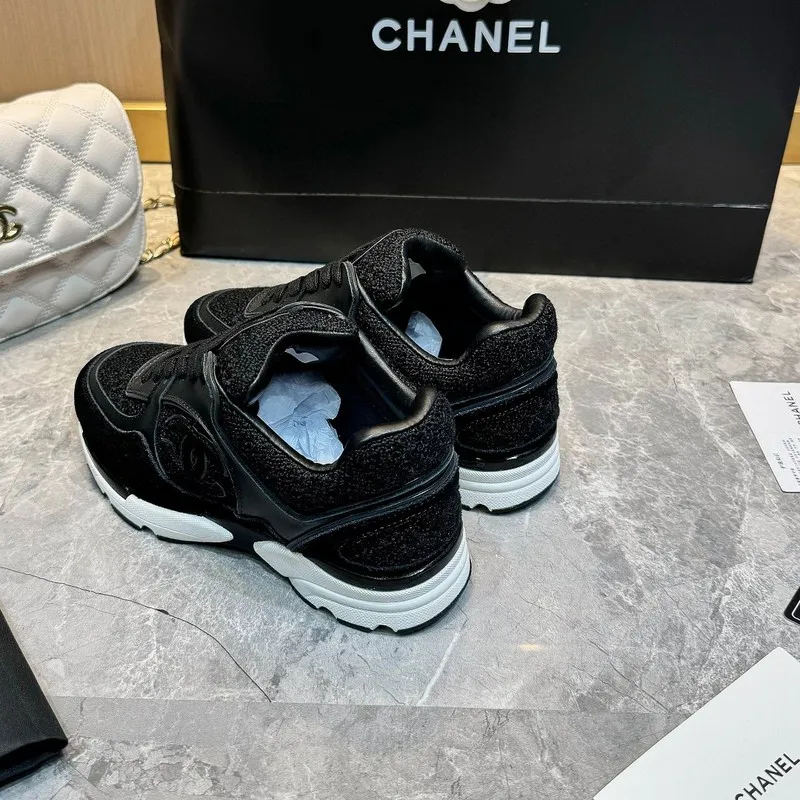 Chanel shoes for Mens and women Chanel Sneakers #A39630