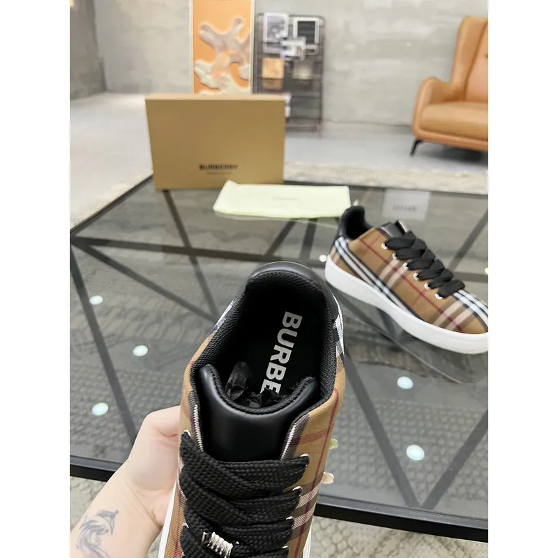 Burberry Shoes for Mens Sneakers #A52120