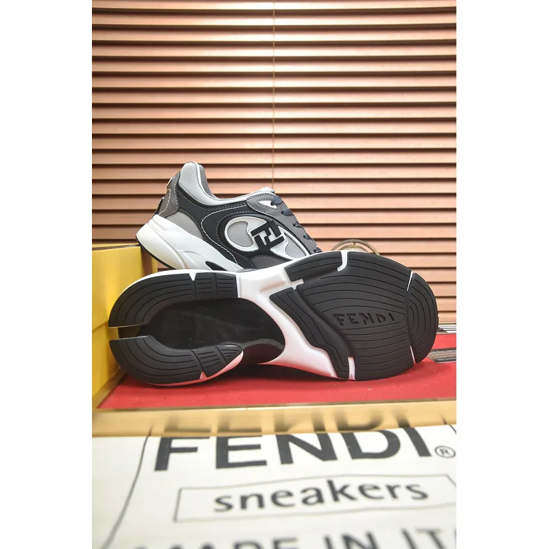 Fendi shoes for Mens Fendi Low-Top Sneakers Grey #A52994