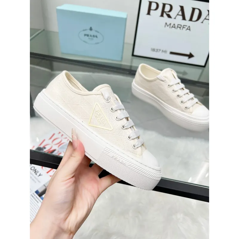 Prada Shoes for Womens Prada Sneakers #A64158