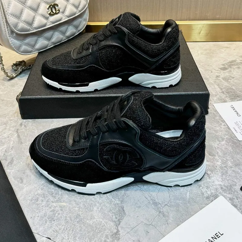 Chanel shoes for Mens and women Chanel Sneakers #A39630