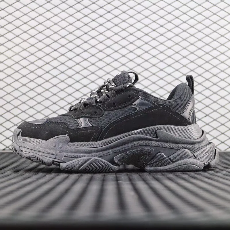 New Balenciaga 17FW Triple S Sneakers Mens Women Casual Shoes Triple S Clear Sole White Green Black Red Rainbow Sports Outdoor Dad Shoe #9875178