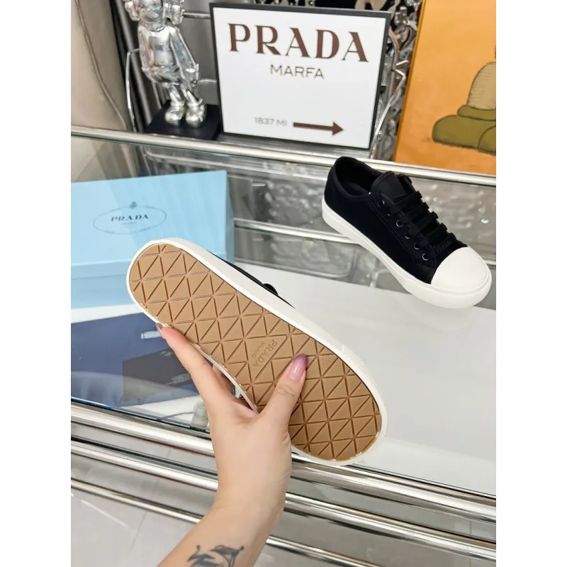 Prada Shoes for Womens Prada Sneakers #A64160