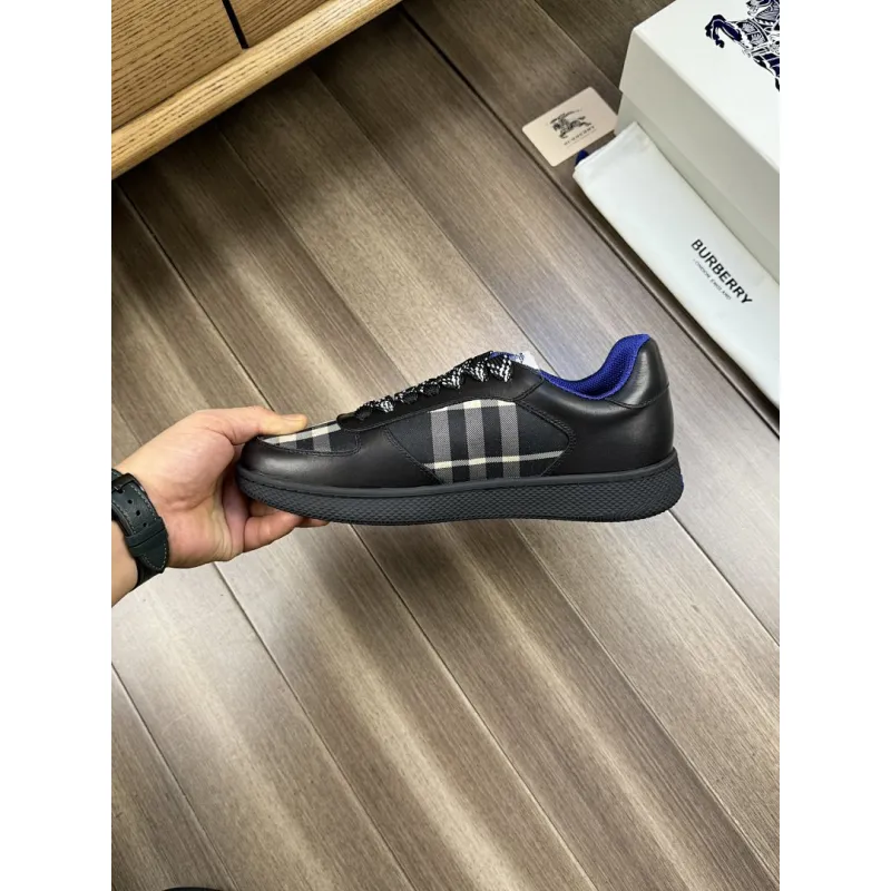 Burberry Shoes for Mens Sneakers #A59571