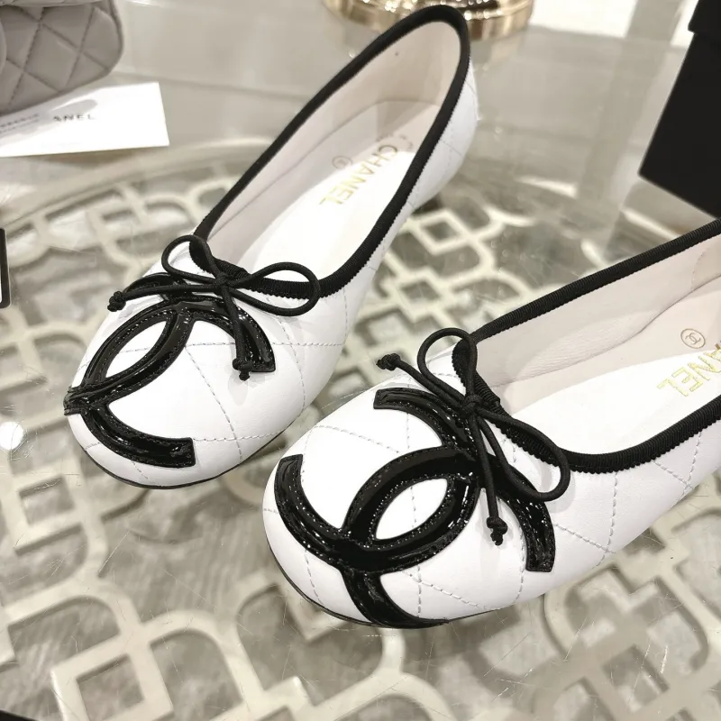 Chanel  Ballet Flats with Logo For Women #A54800