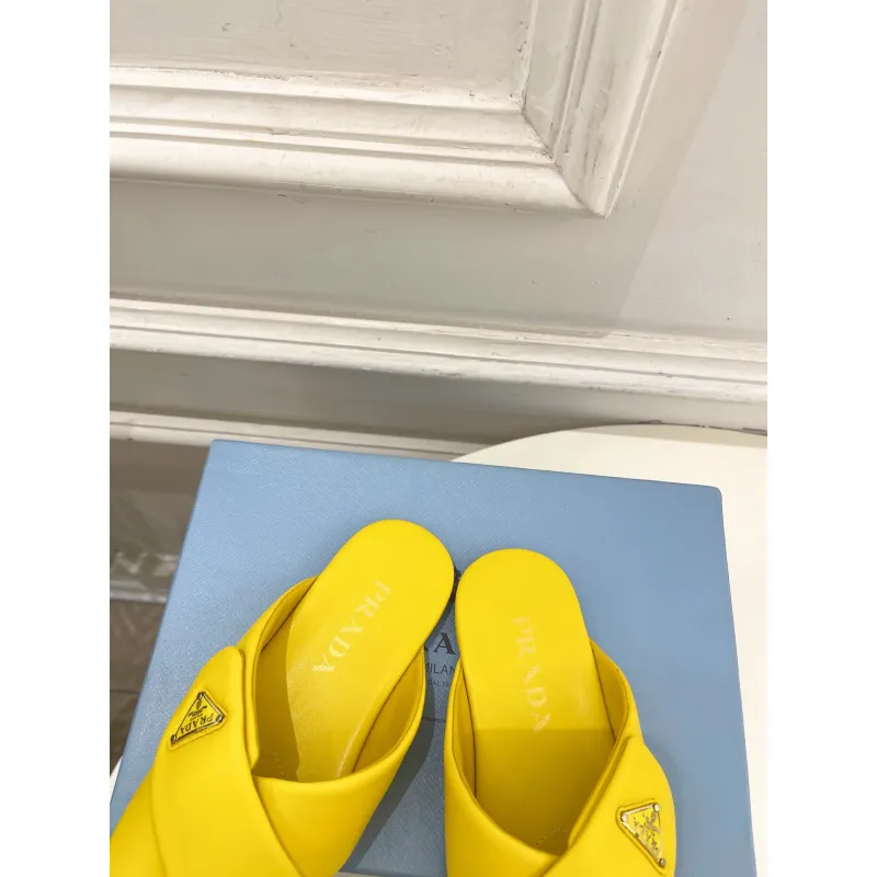 Prada Shoes for Womens Prada Slippers #A65236