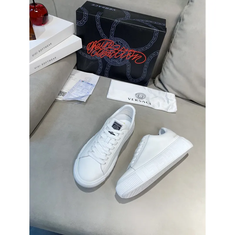 Versace shoes for men and women Versace Sneakers #99906221