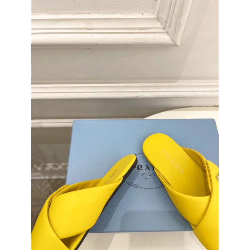 Prada Shoes for Womens Prada Slippers #A65236