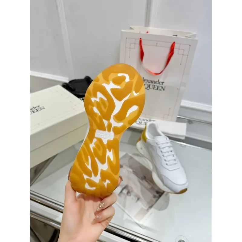 Alexander McQueen Shoes for Unisex McQueen Sneakers #A55838