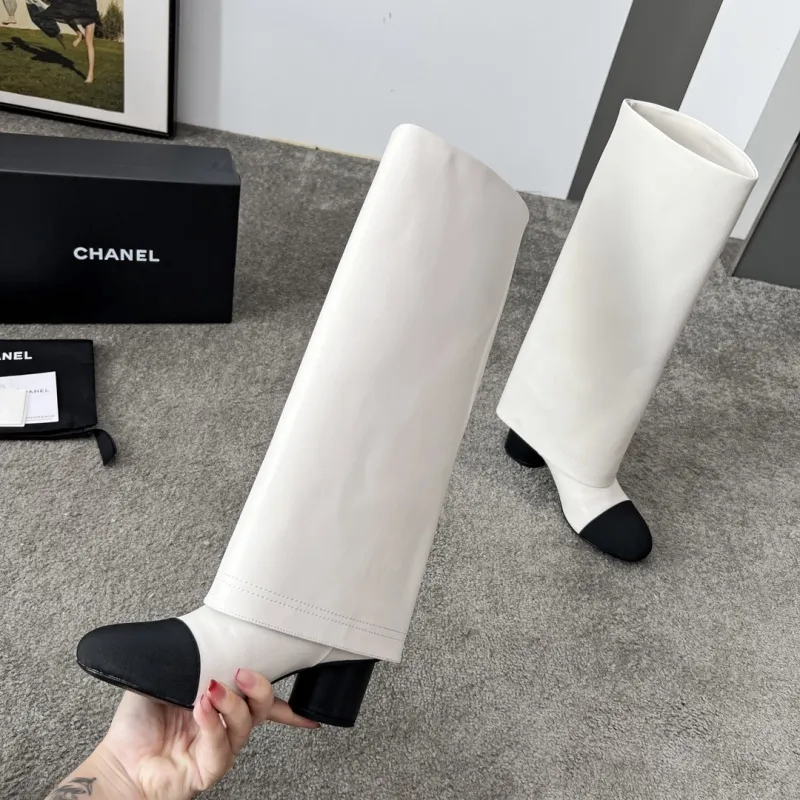 Chanel shoes for Women Chanel Boots #A56149