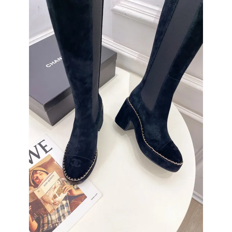Chanel shoes for Women Chanel Boots #A56117