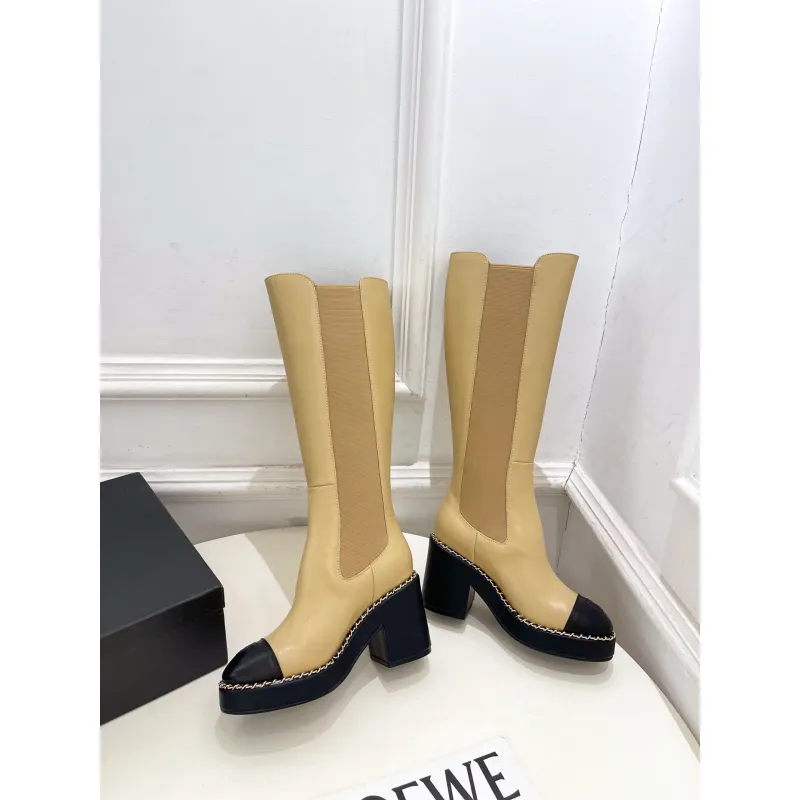 Chanel shoes for Women Chanel Boots #A56121