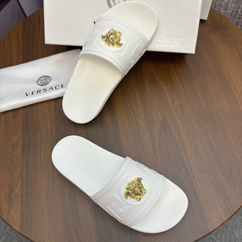 Versace shoes for Mens Versace Slippers #A63175