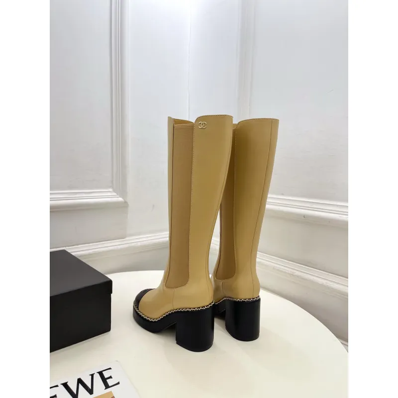 Chanel shoes for Women Chanel Boots #A56121