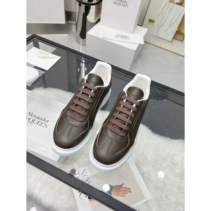 Alexander McQueen Shoes for Unisex McQueen Sneakers #A42584