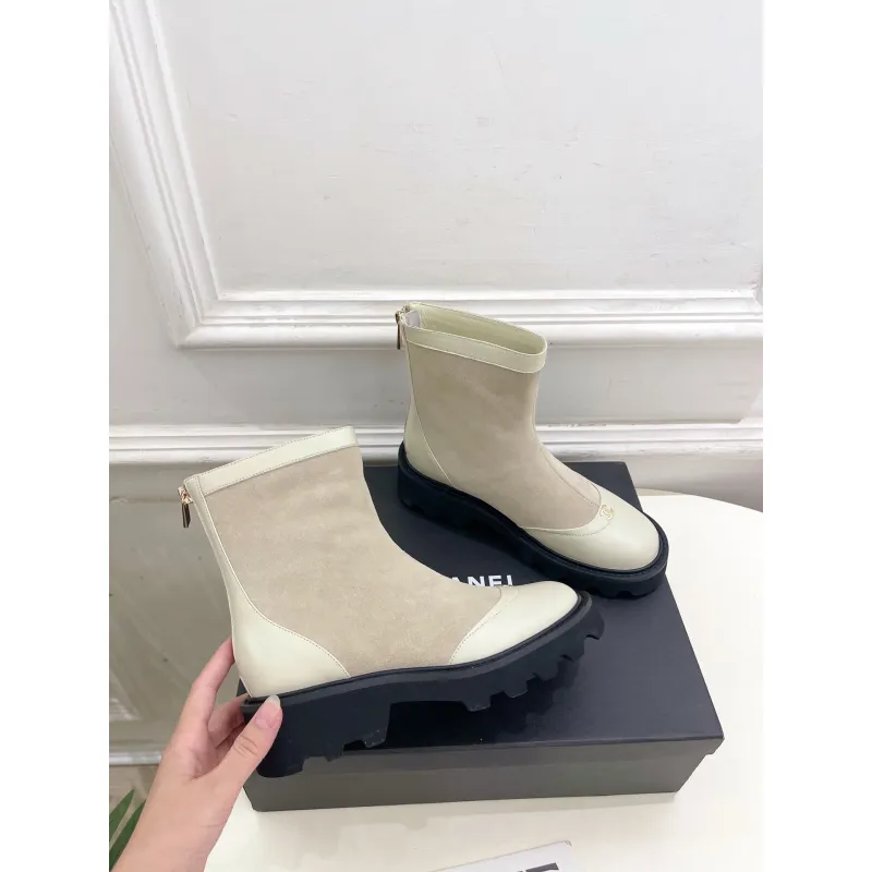 Chanel shoes for Women Chanel Boots #A56641