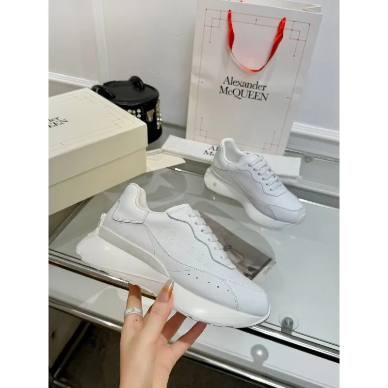 Alexander McQueen Shoes for Unisex McQueen Sneakers #A55837