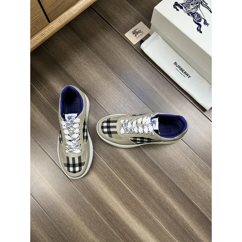 Burberry Shoes for Mens Sneakers #A52110
