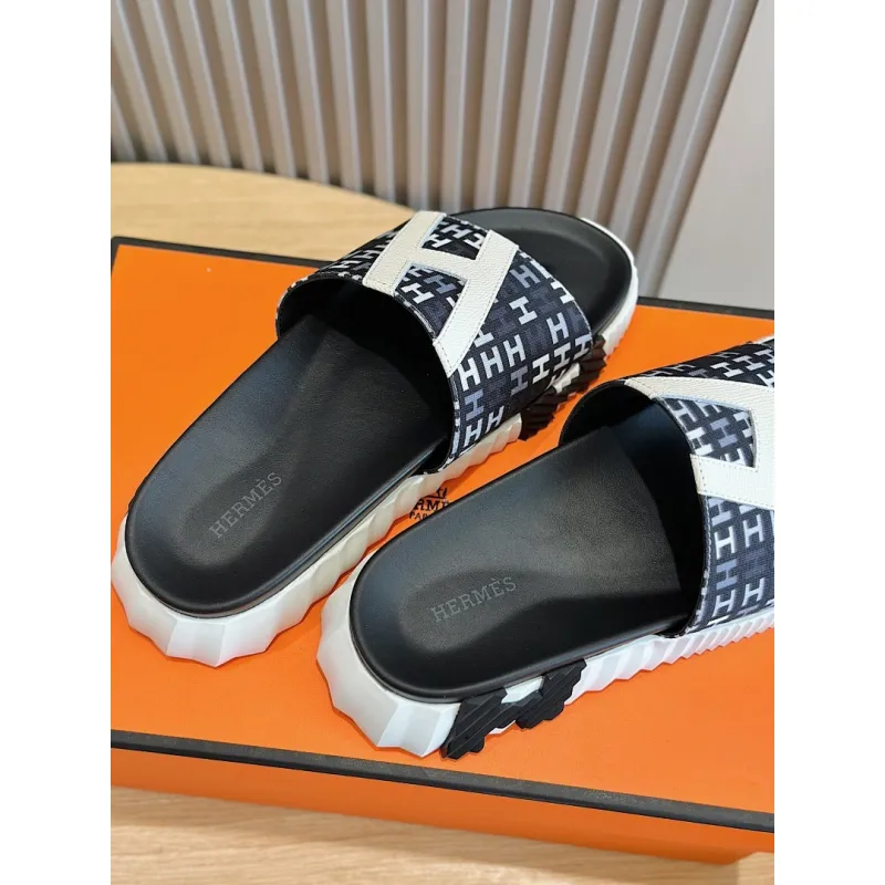 Hermes Slippers Shoes for Men #A63097