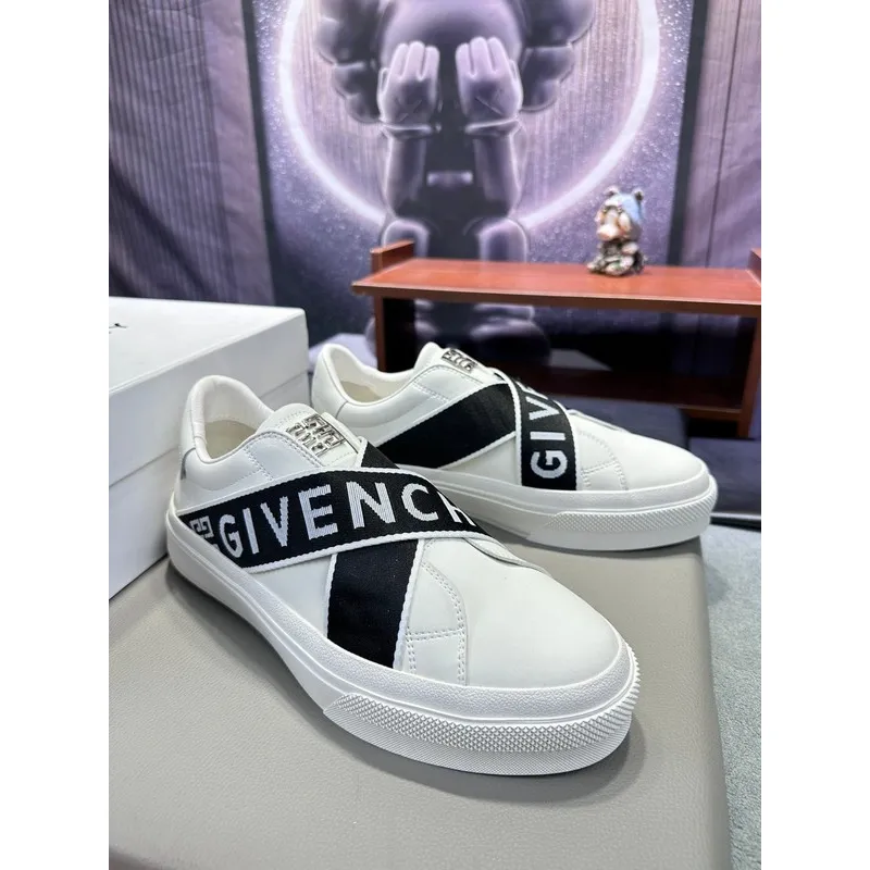 Givenchy Shoes for Mens Givenchy Sneakers #A35318