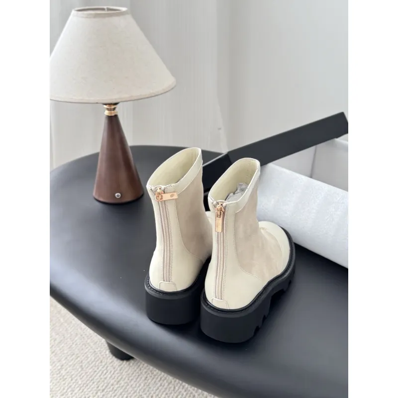Chanel shoes for Women Chanel Boots #A55832
