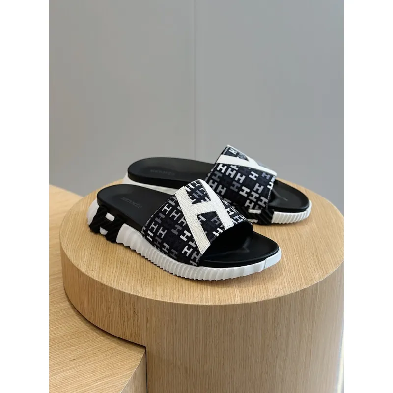 Hermes Slippers Shoes for Men #A63097