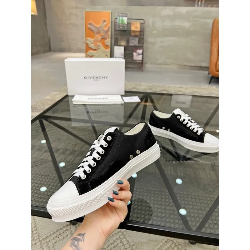 Givenchy Shoes for Mens Givenchy Sneakers #A34402