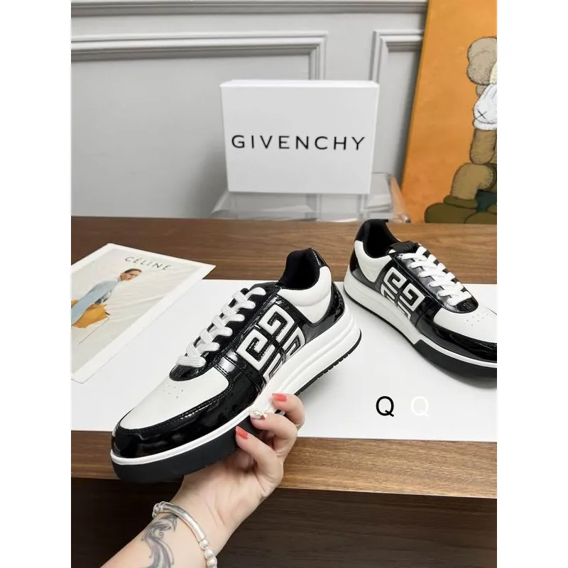Givenchy Shoes for Mens Givenchy Sneakers Black/White/Blue #A60627