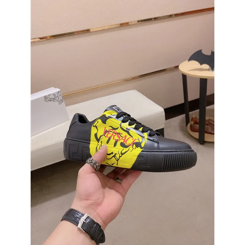 Versace shoes for Mens Versace Sneakers #999914757