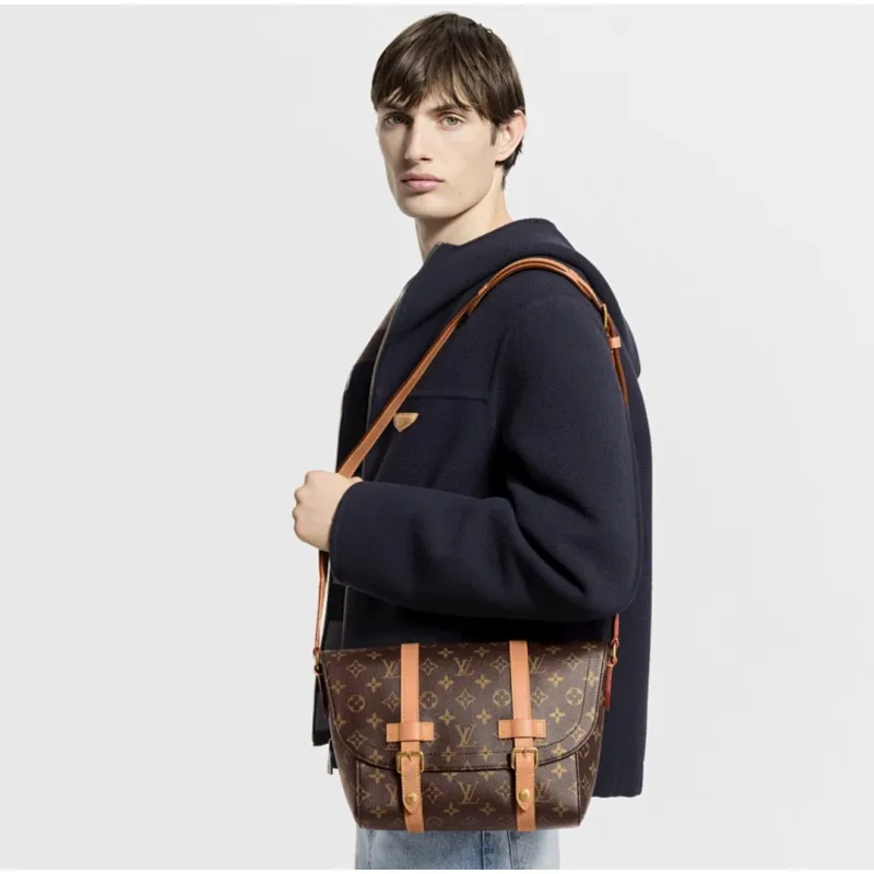 Louis Vuitton Christopher Messenger Bag M28115 32x19.5x11cm #A62968