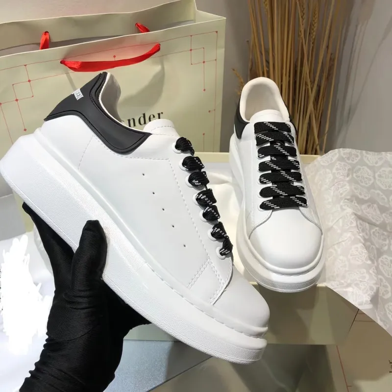 Alexander McQueen Shoes for Unisex McQueen Sneakers Small white shoes womens 2022 new couple all-match thick-bottomed sponge cake to increase sports and leisure leather board shoes #999924913 Alexander McQueen Shoes for Unisex McQueen Sneakers Small white shoes womens 2022 new couple all-match thick-bottomed sponge cake to increase sports and leisure leather board shoes #999924913
