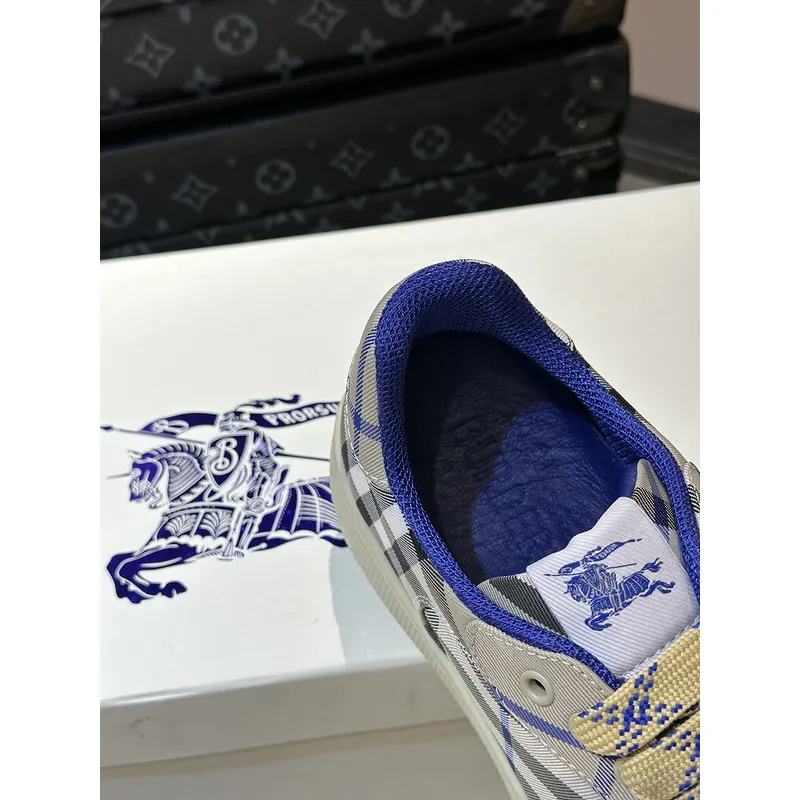 Burberry Shoes for Mens Sneakers #A52114