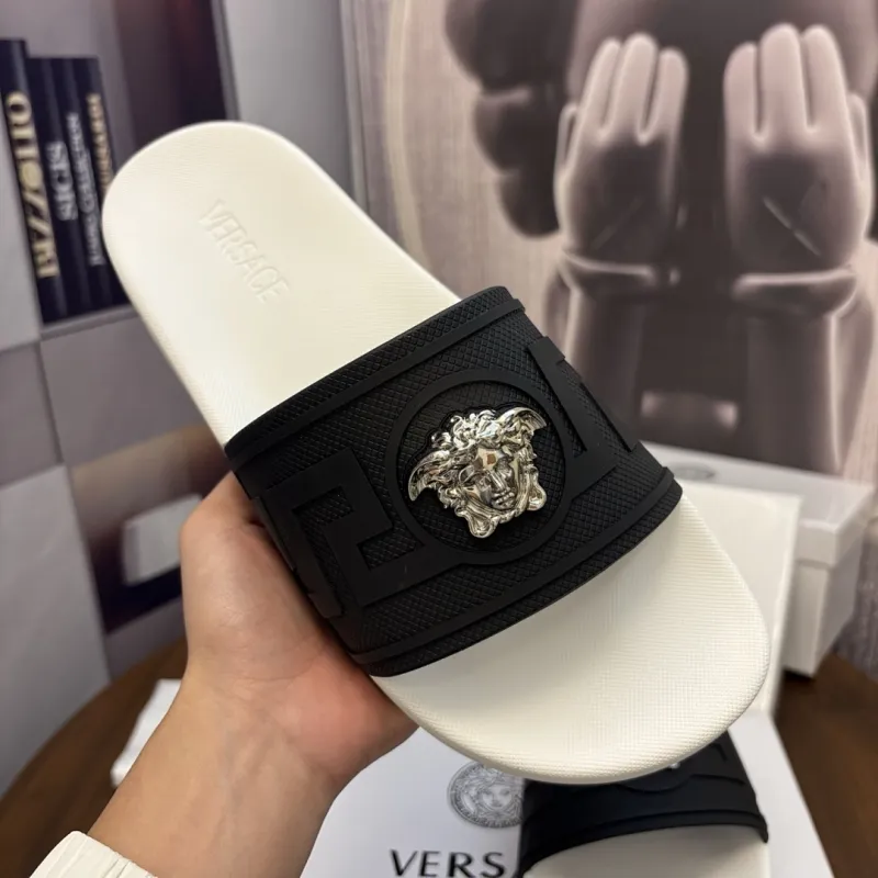 Versace shoes for Mens Versace Slippers #A63167