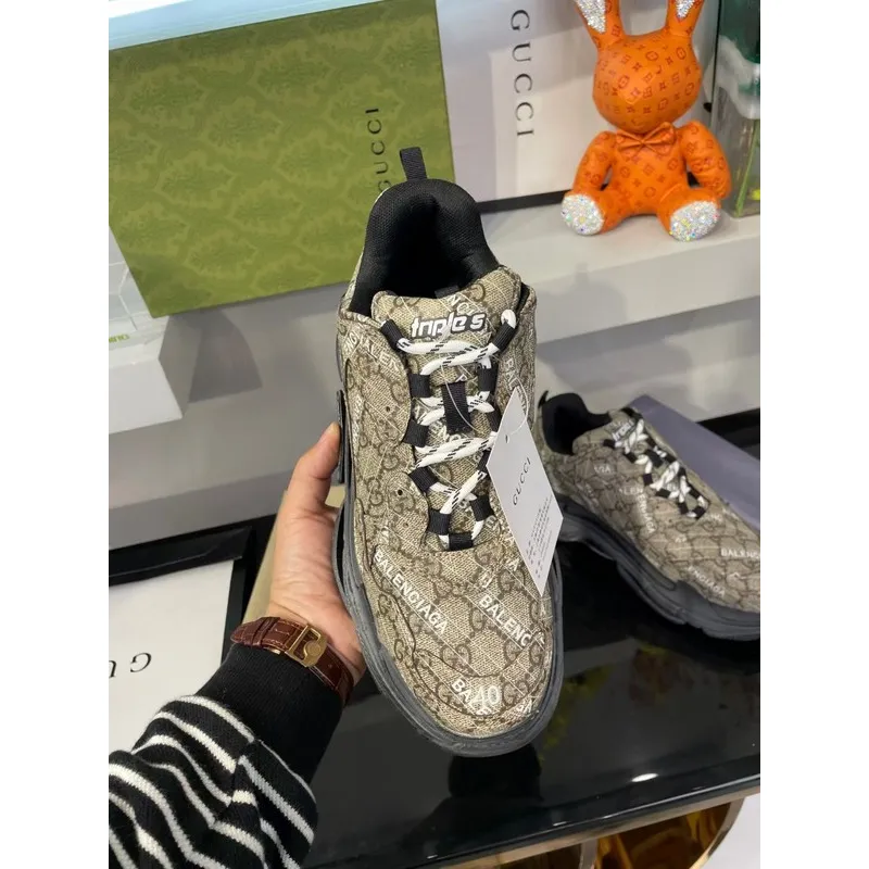 Balenciaga Gucci shoes for Balenciaga Unisex Shoes #999919563