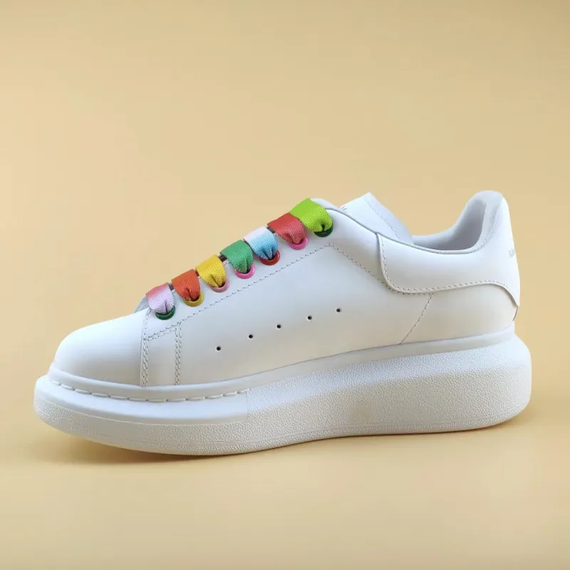 Alexander McQueen Shoes for Unisex McQueen Sneakers Small white shoes womens 2022 new couple all-match thick-bottomed sponge cake to increase sports and leisure leather board shoes #999924913 Alexander McQueen Shoes for Unisex McQueen Sneakers Small white shoes womens 2022 new couple all-match thick-bottomed sponge cake to increase sports and leisure leather board shoes #999924913