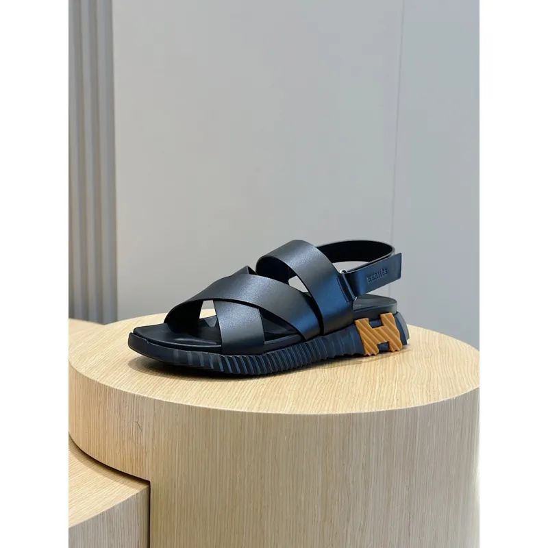 Hermes Sandals  Shoes for Men #A63100