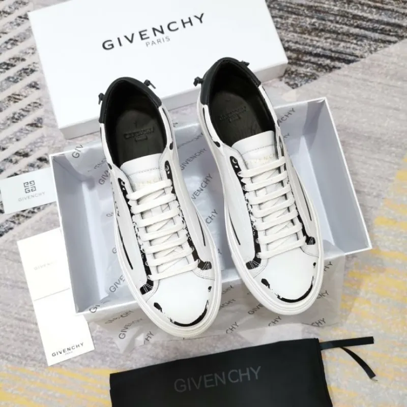 Givenchy Shoes Mens Givenchy Sneakers #9873492