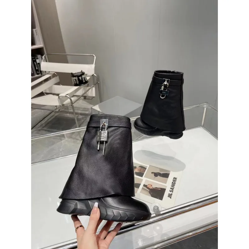 Givenchy Shoes for Womens Givenchy boots #A26960