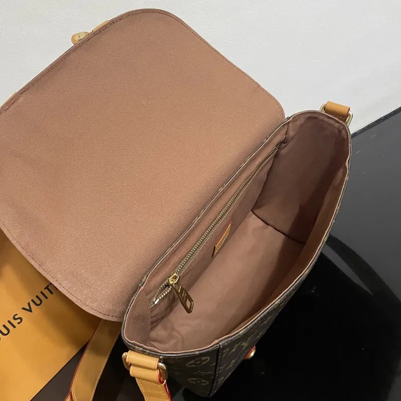 Louis Vuitton Christopher Messenger Bag M28115 32x19.5x11cm #A62968