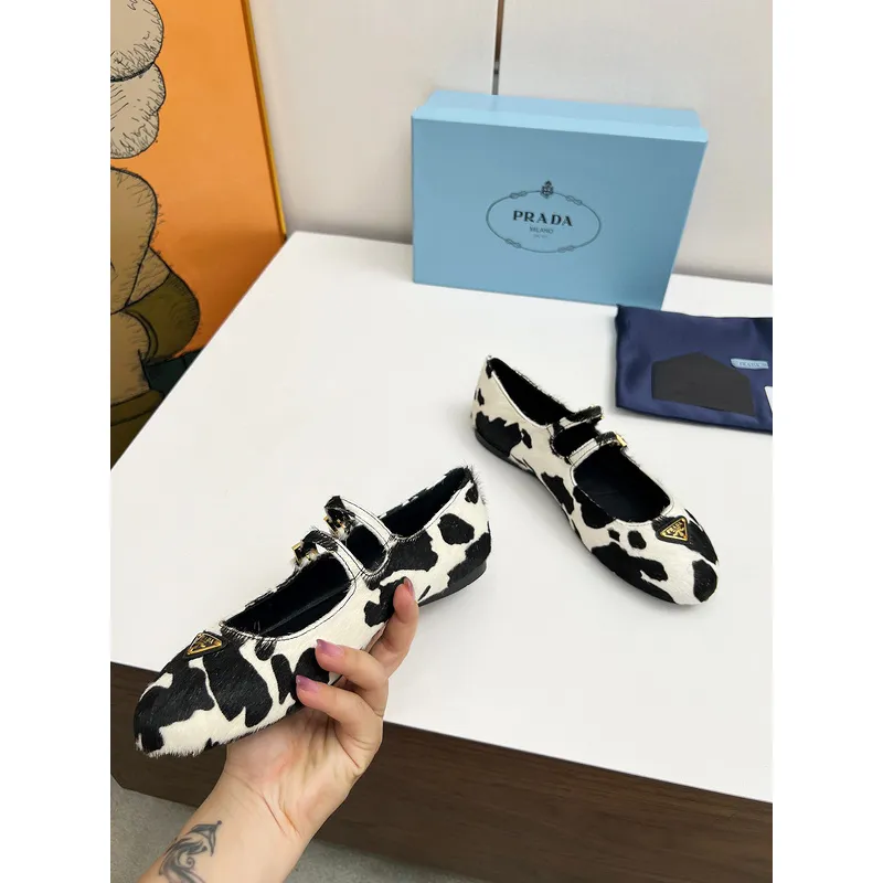 Prada Shoes for Womens Prada Flats #A51734