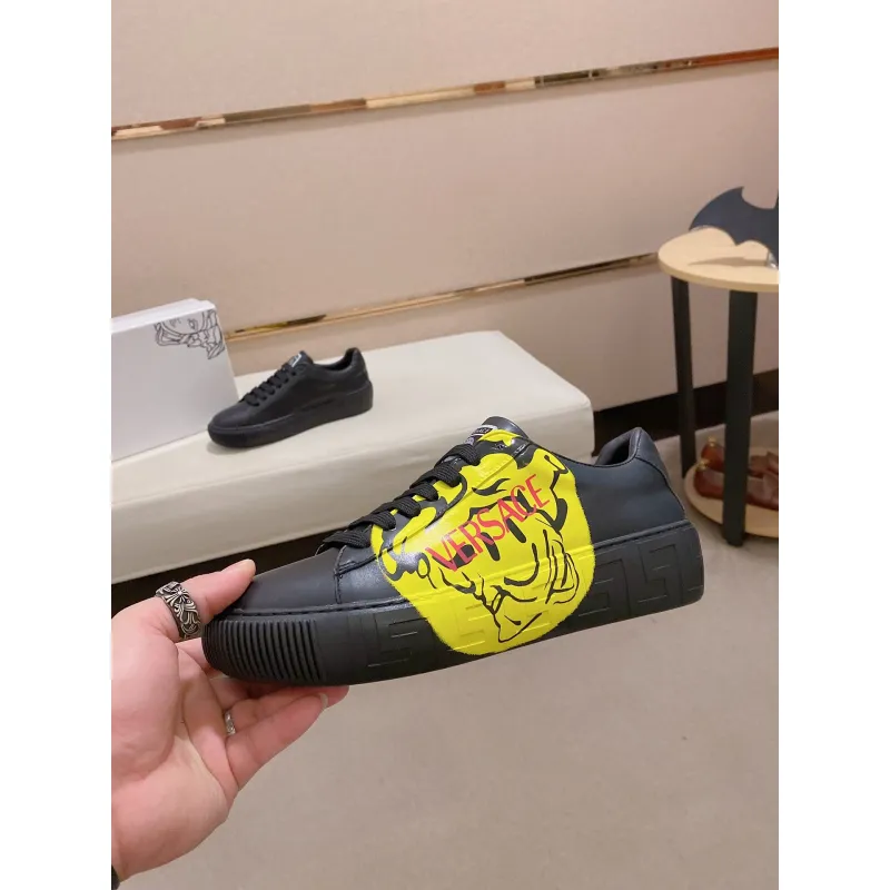 Versace shoes for Mens Versace Sneakers #999914757