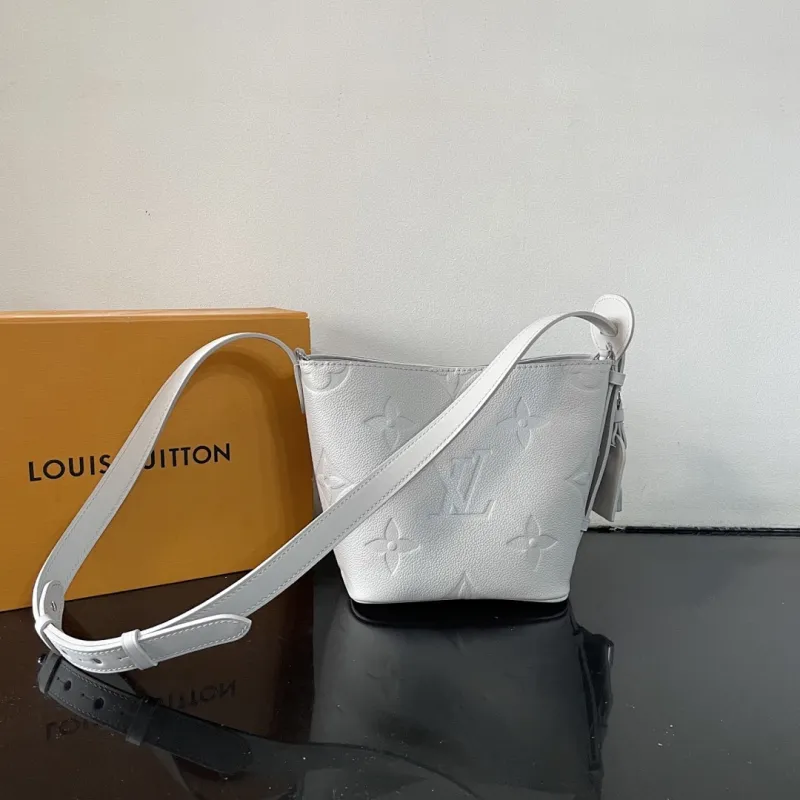 Louis Vuitton All In BB Bag M28220 16x18x12cm #A62948