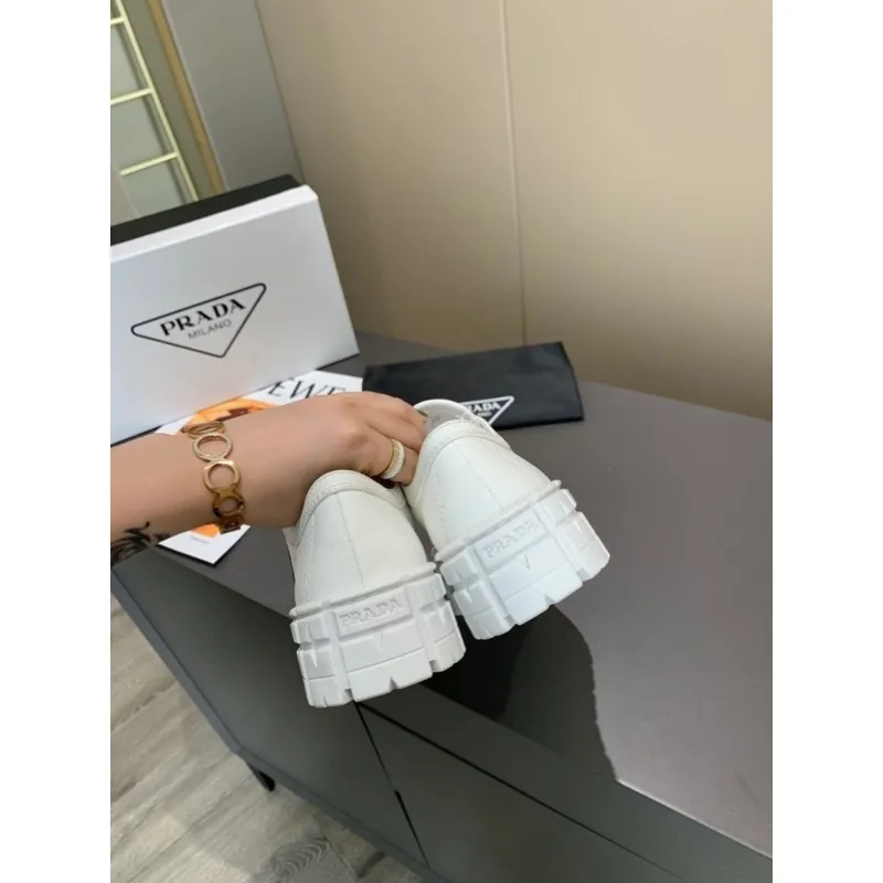 Prada Shoes for Womens Prada Sneakers #99904621 Prada Shoes for Womens Prada Sneakers #99904621
