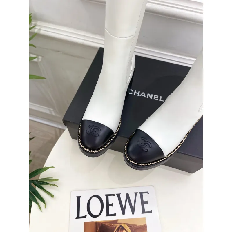 Chanel shoes for Women Chanel Boots #A56120