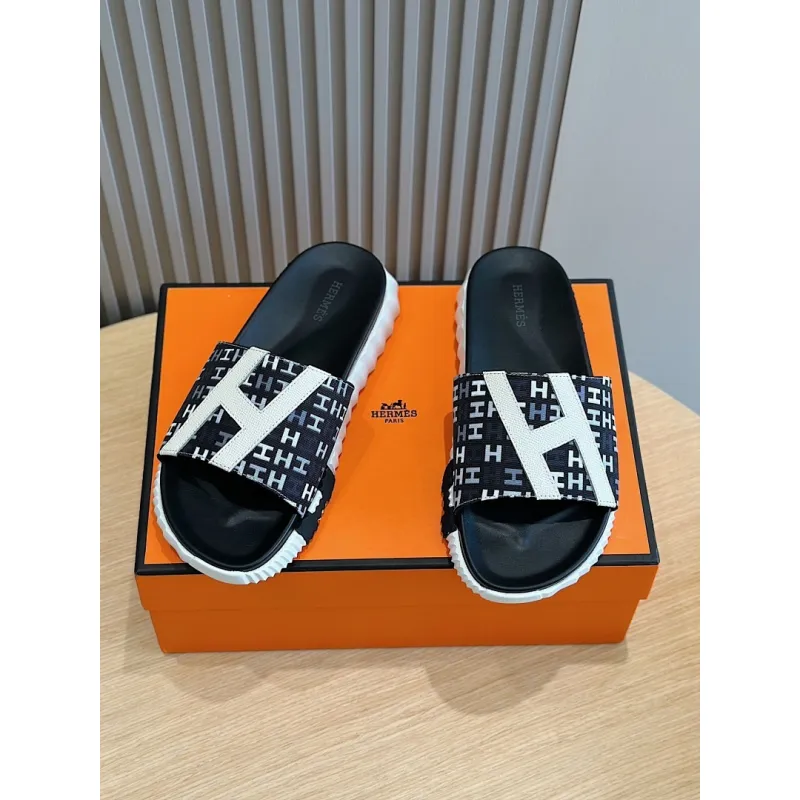 Hermes Slippers Shoes for Men #A63097