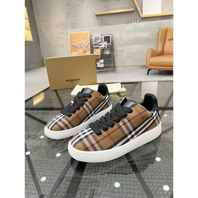 Burberry Shoes for Mens Sneakers #A52120